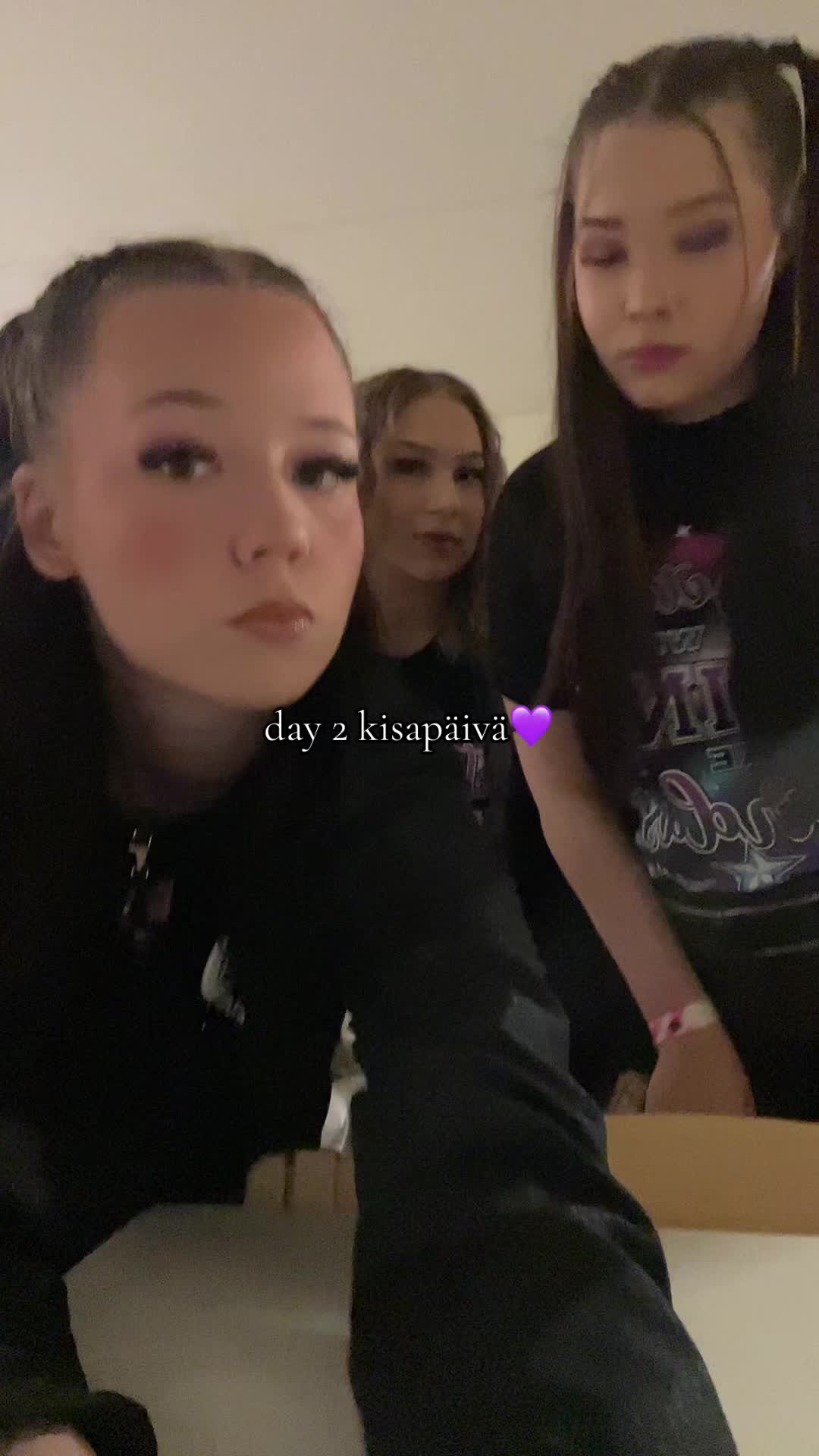 @ella