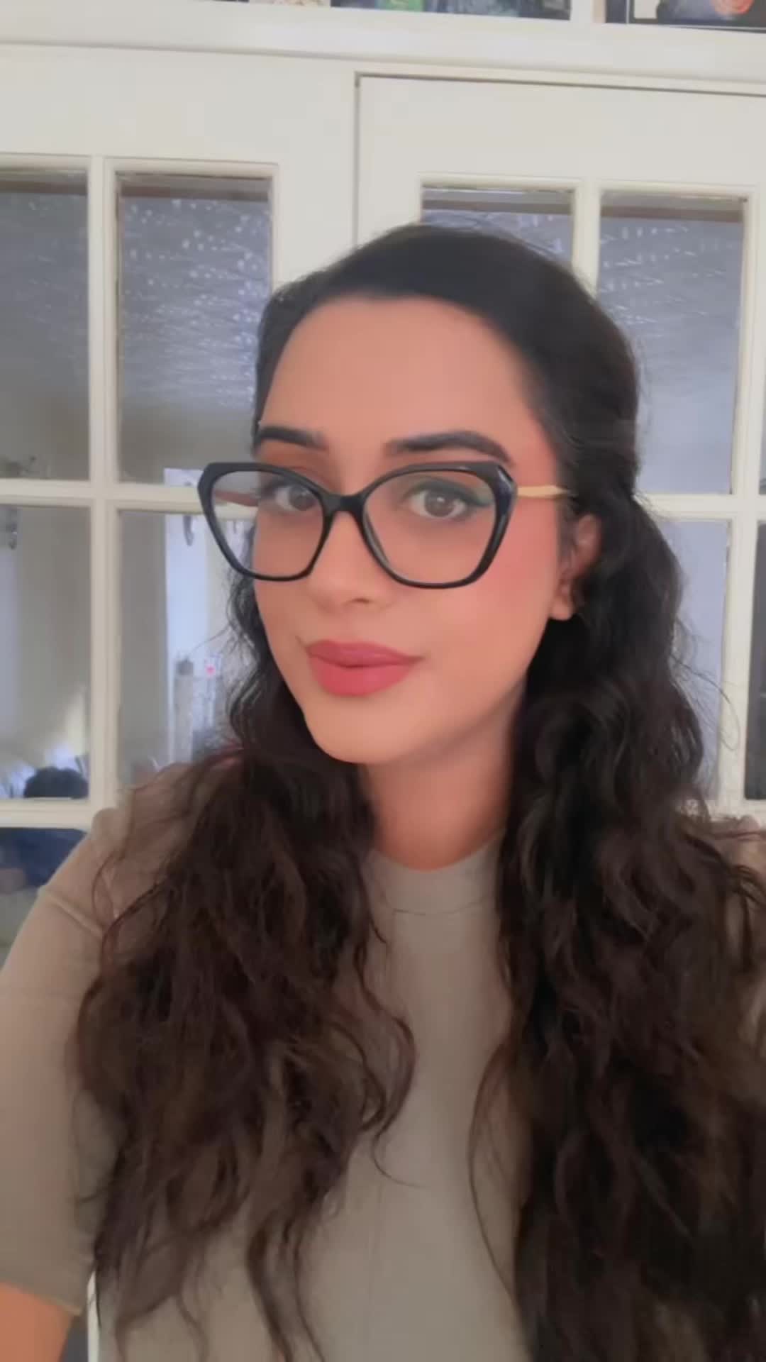 @Sidraa