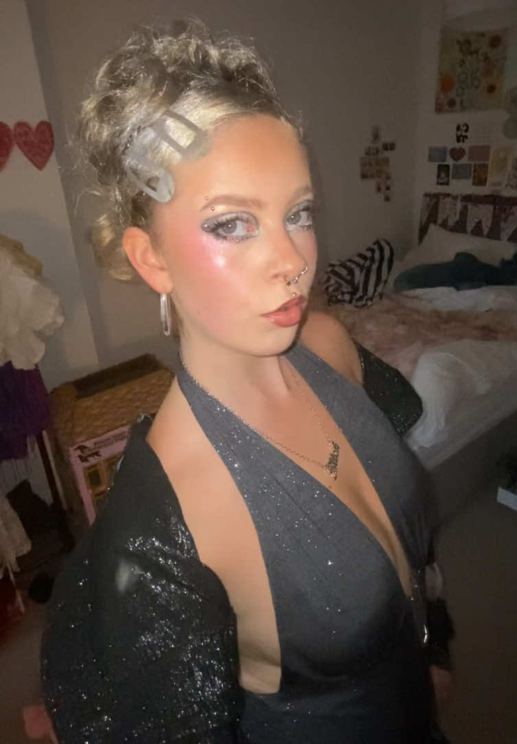 @ellen