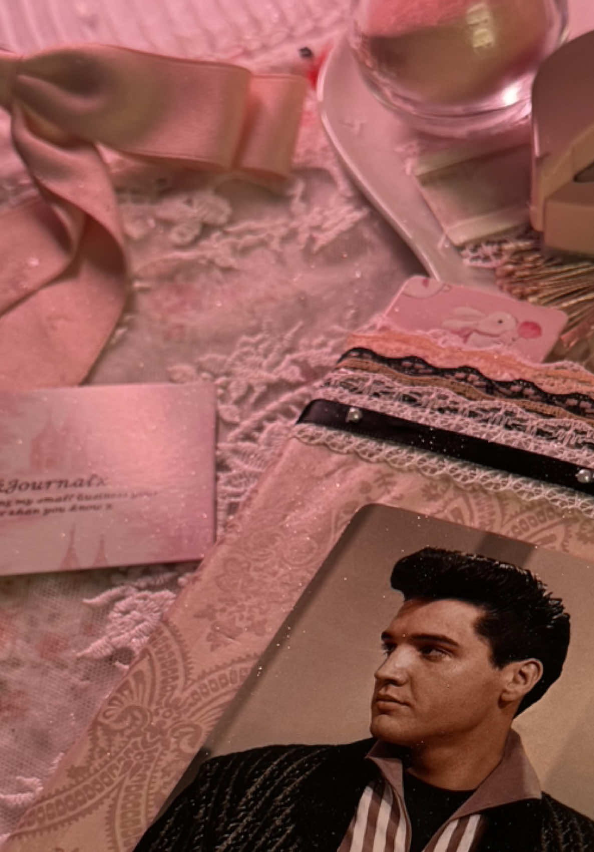 @𝒯𝒽𝑒𝒫𝒾𝓃𝓀𝒥𝑜𝓊𝓇𝓃𝒶𝓁𝓍