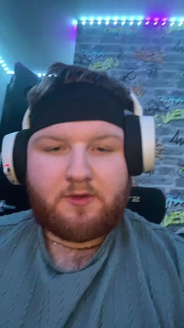 @twitch.tv/benisginger1