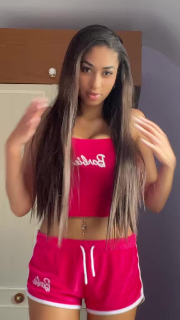 @Naomi👸🏽
