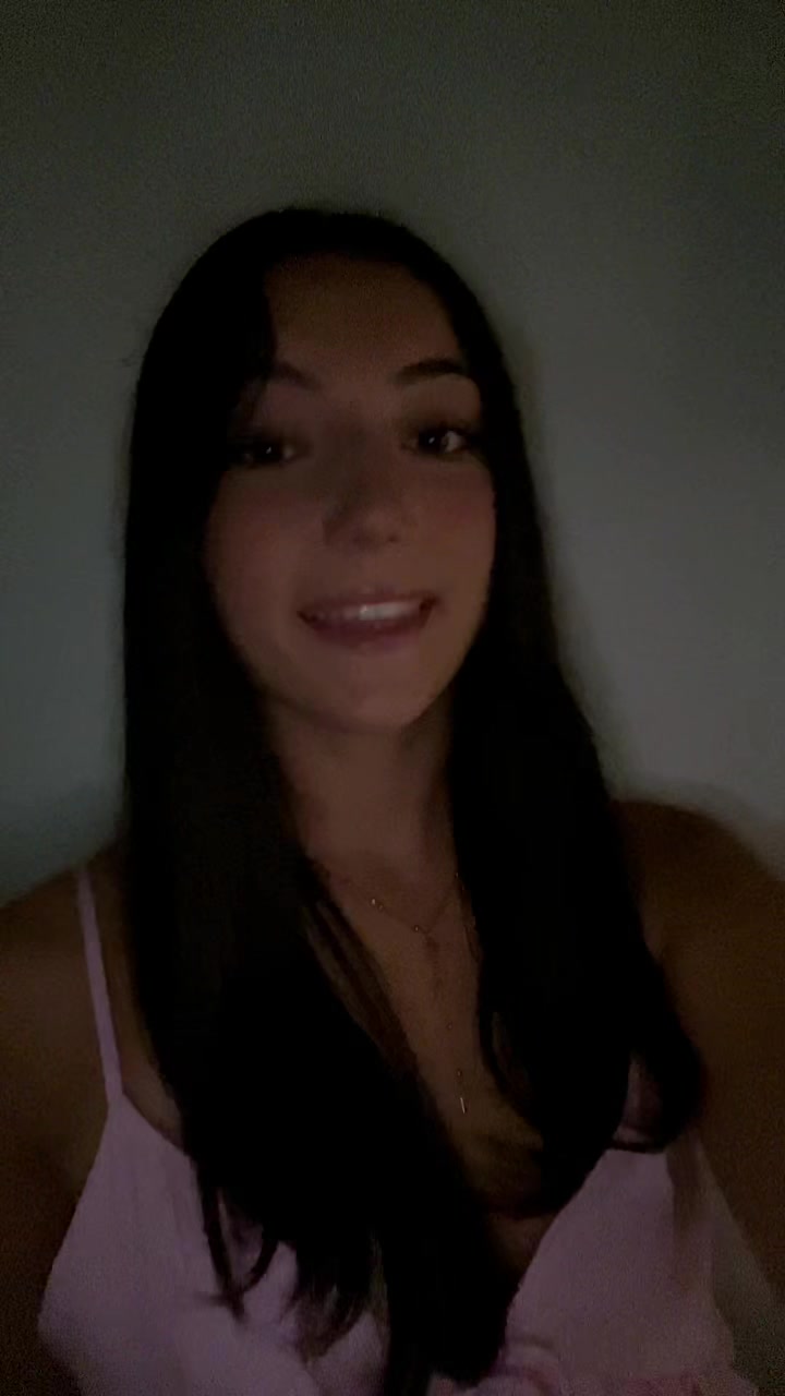 @𝐽𝑢𝑙𝑖𝑒𝑡𝑡𝑒