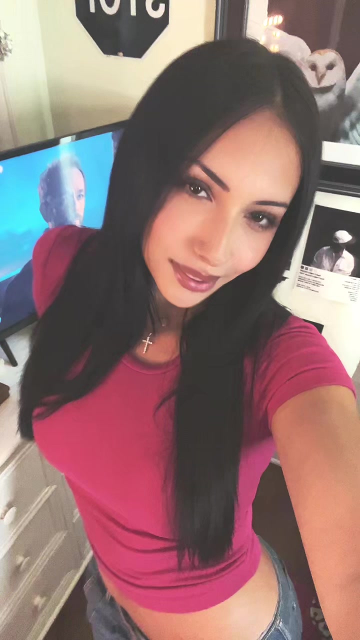 @Olivia👸🏻🌹