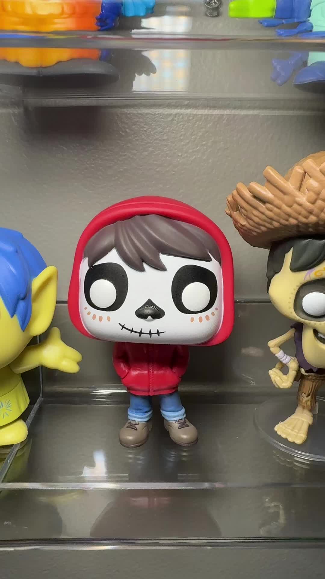 @joeysminiverse