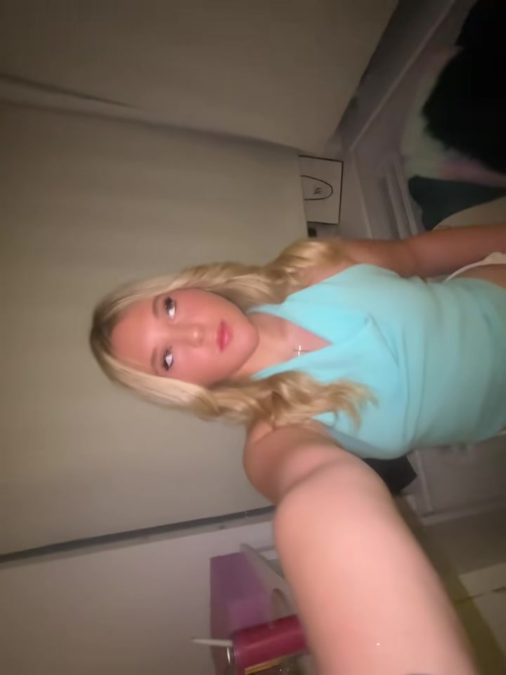 @caroline
