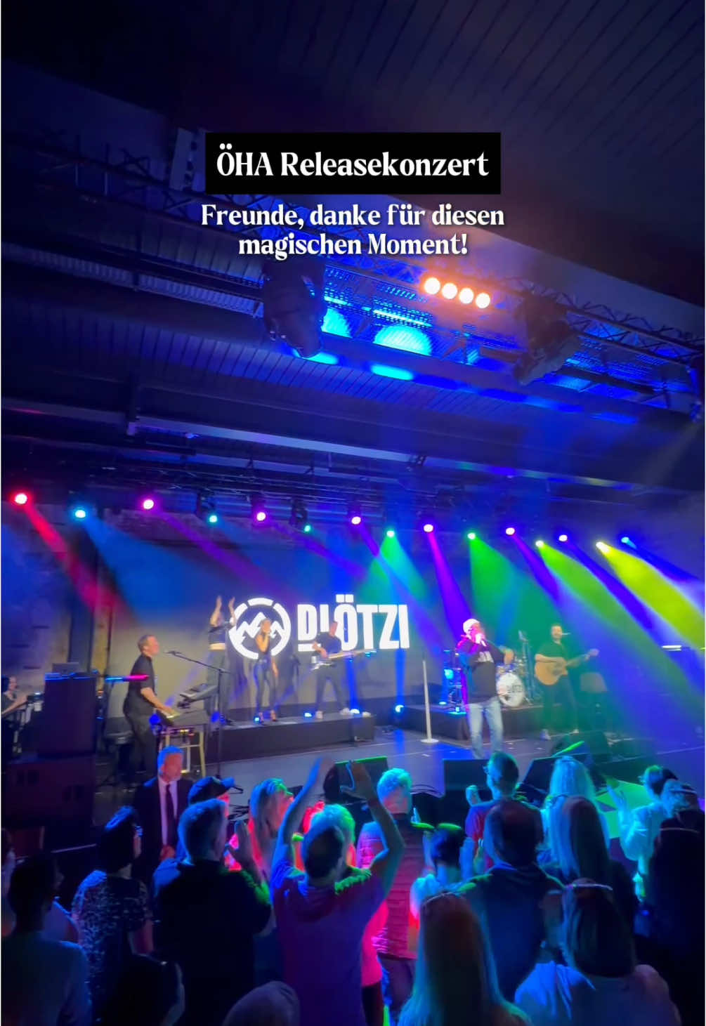 @DJ &Ouml;tzi