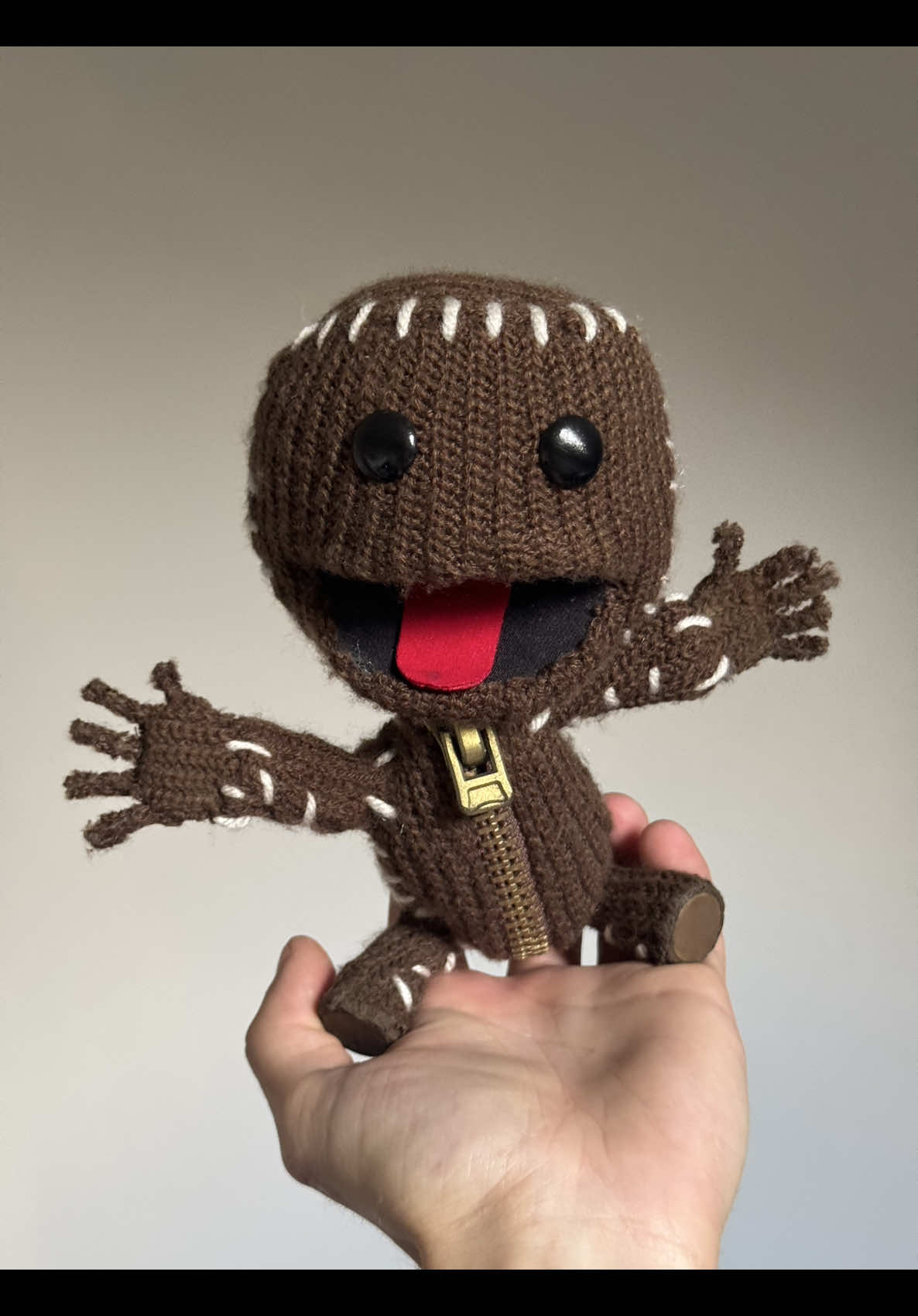 @BrickAway🧱