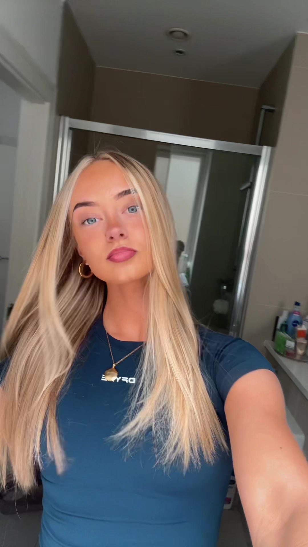 @Liv