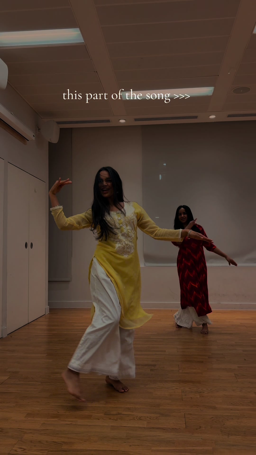 @Simran🤍