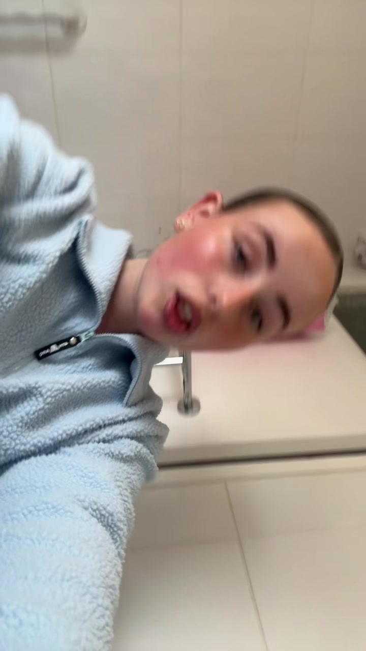 @kayleighx