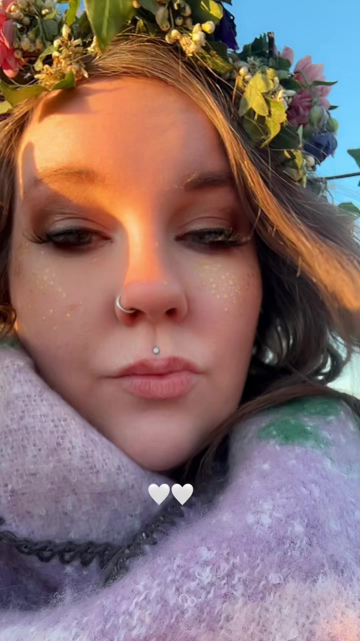 @sarah_jane_farrell