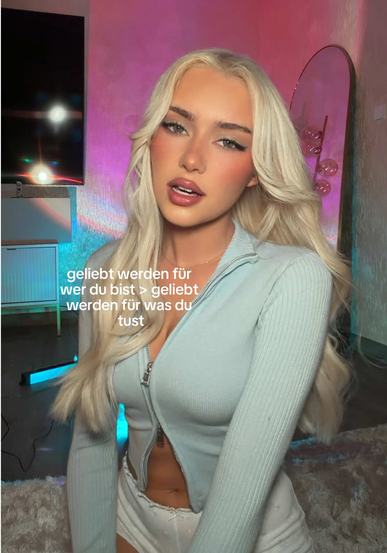 @</3
