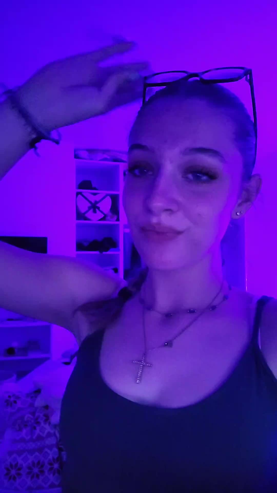 @hola🇵🇹🇲🇫
