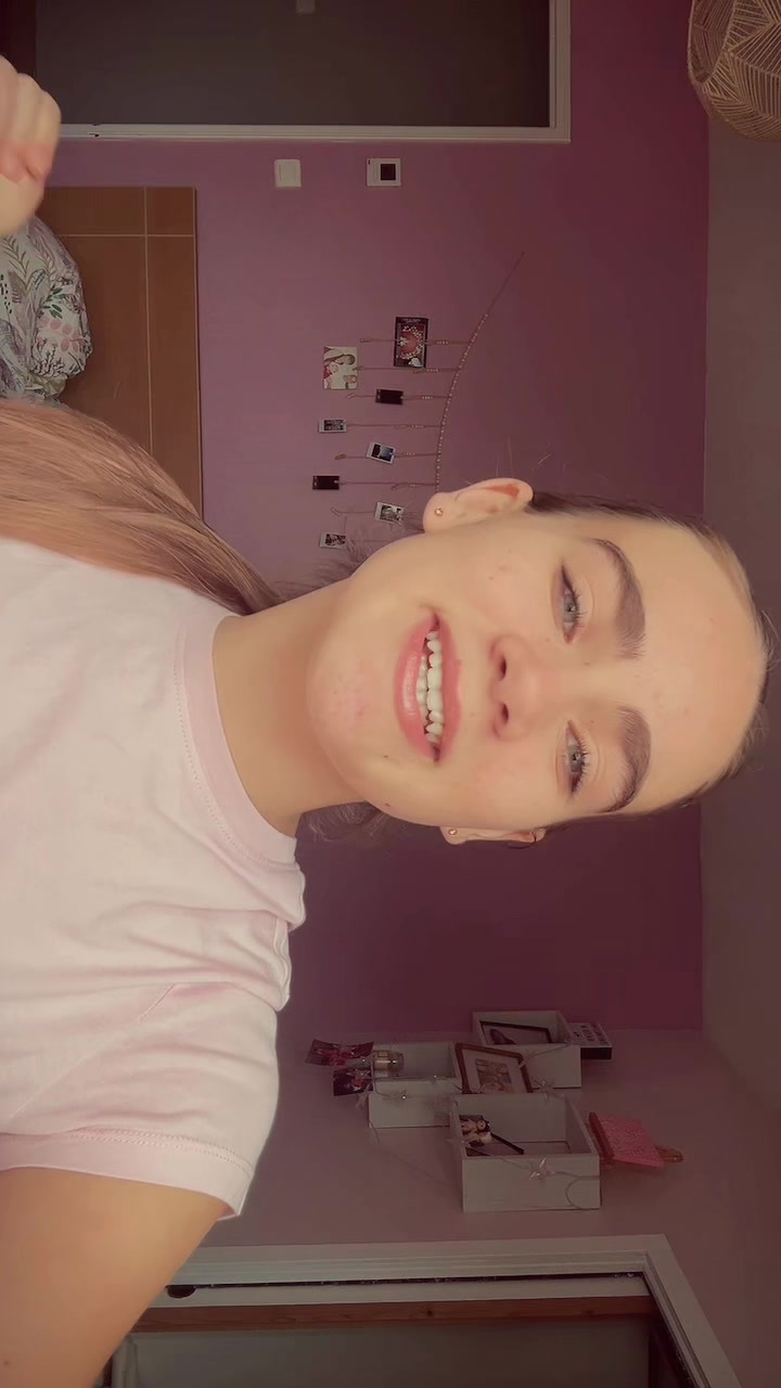 @𝓒𝓵𝓮𝓪 ✞︎
