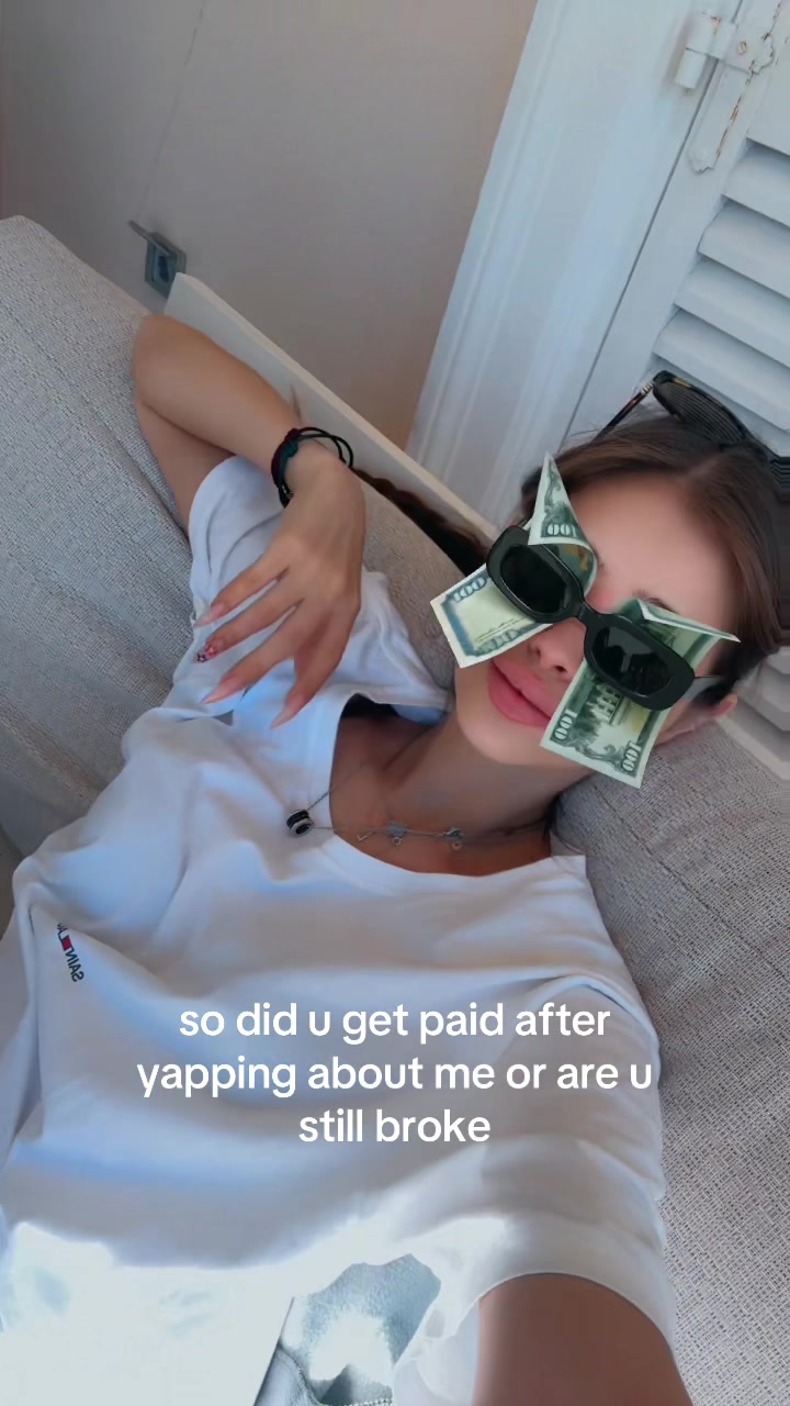 @NOTYOURMONACOGIRL