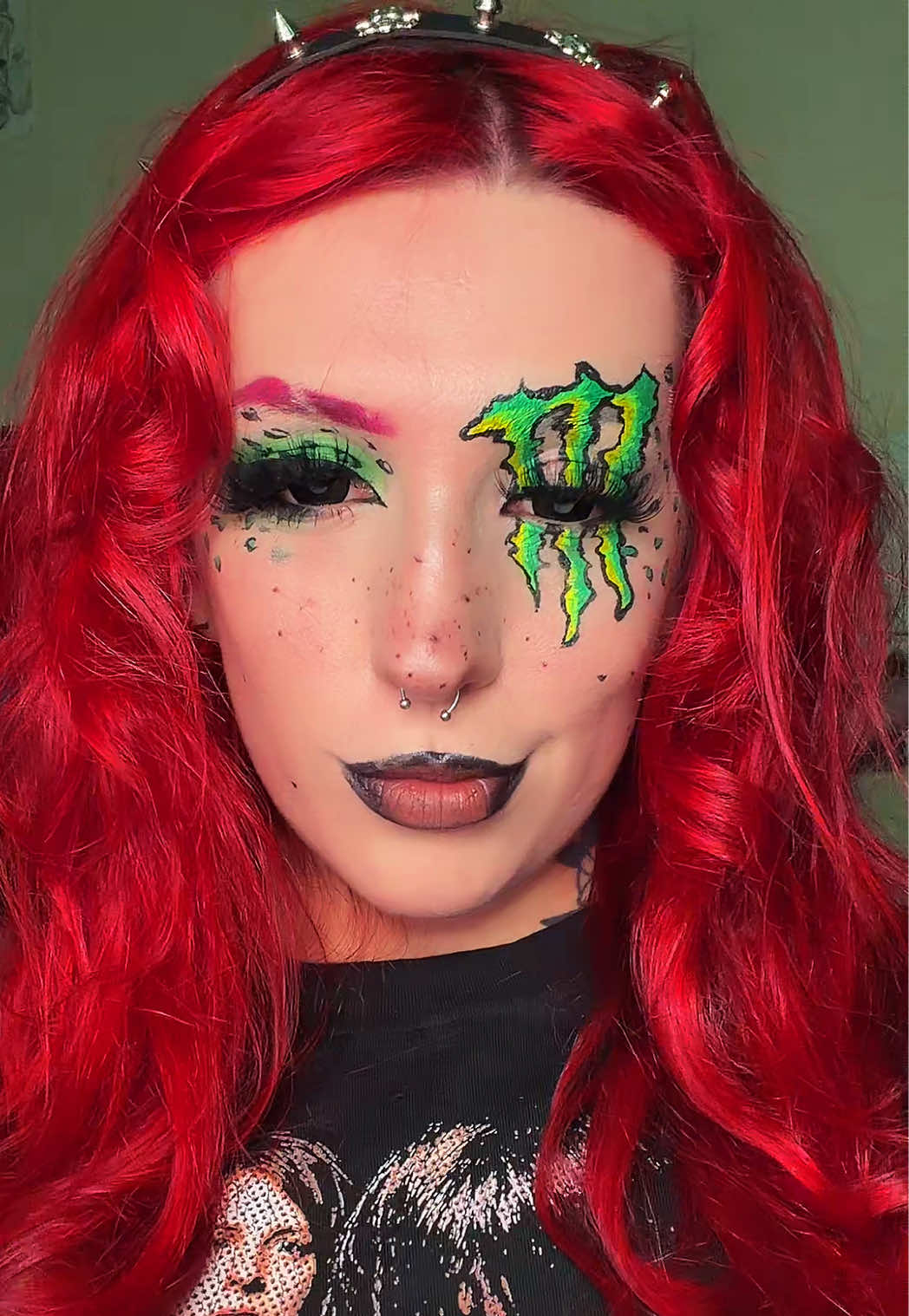 @kaylyeeee