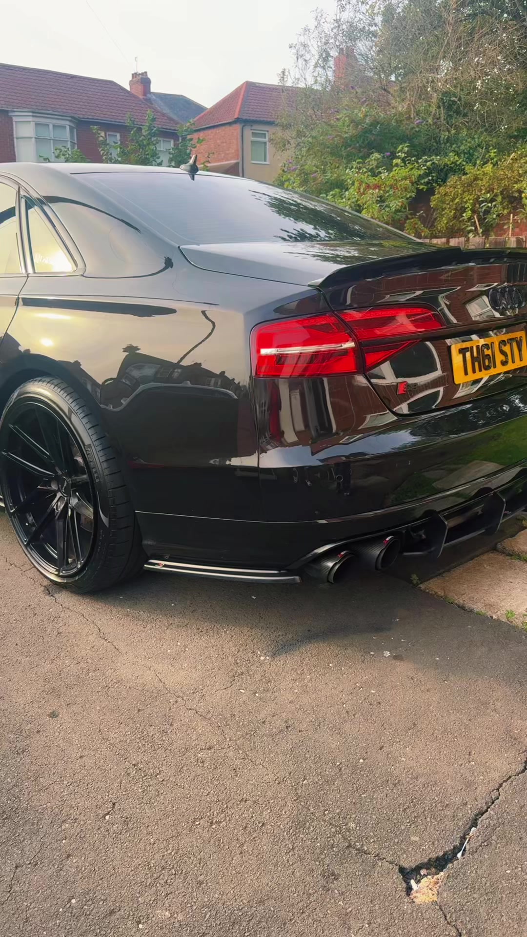 @Erik S8 AUDI