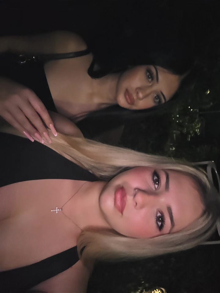 @Mia๐ค๐