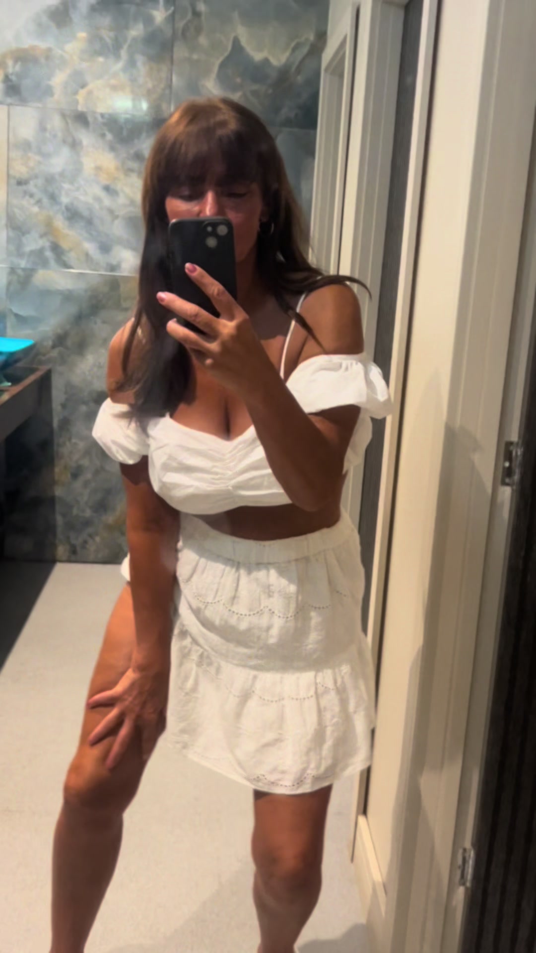 @J135XXX