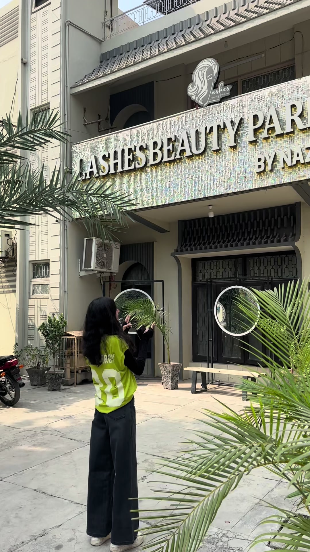 @lashesbeautyparlour