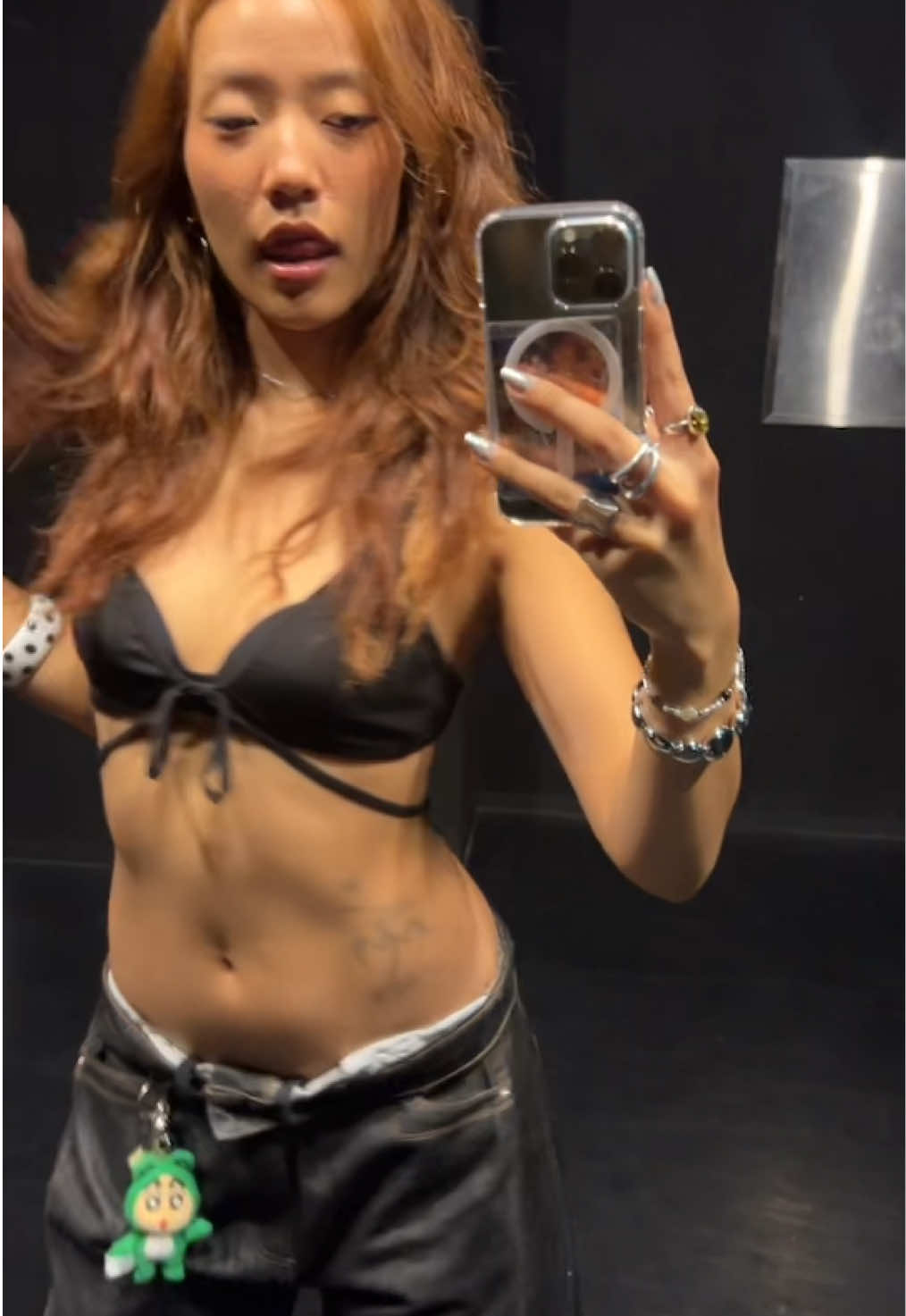@leehoyoung
