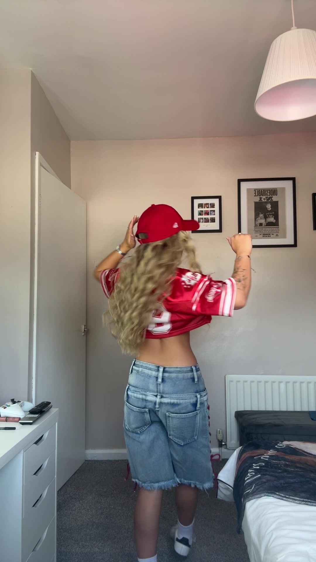 @demileigh🍒🕺🪩