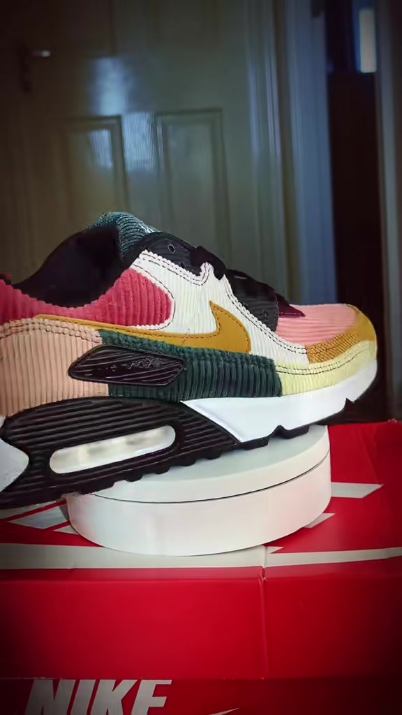 @Air Max 90 | Chorley Heat