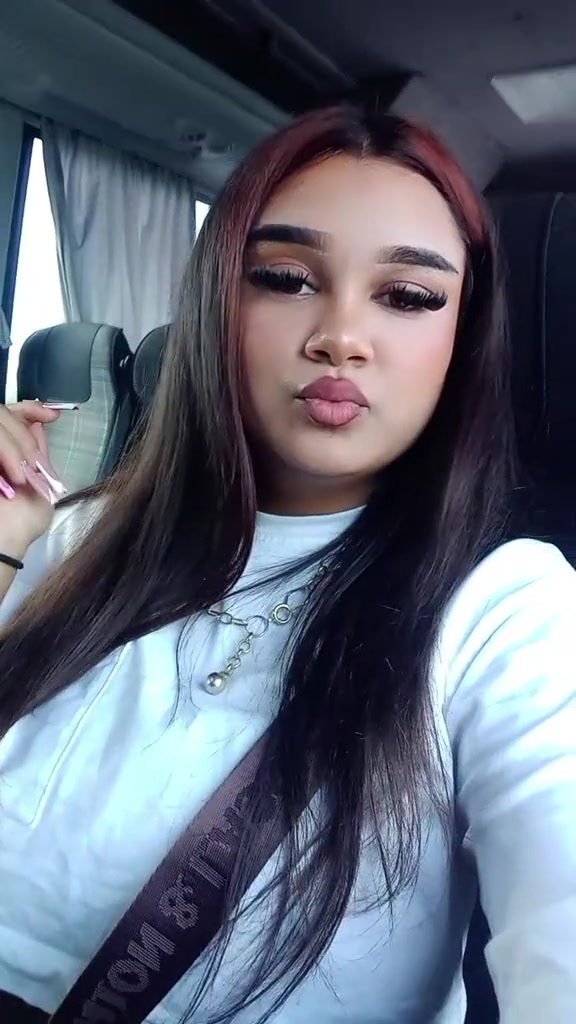 @𝓐𝓵𝓲𝓷𝓪 ❤️🍫
