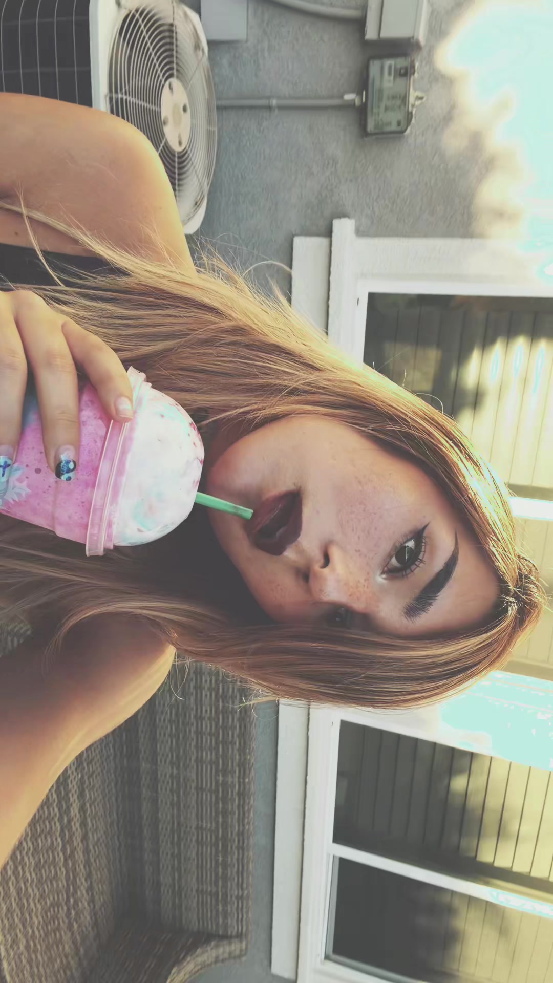 @onnie