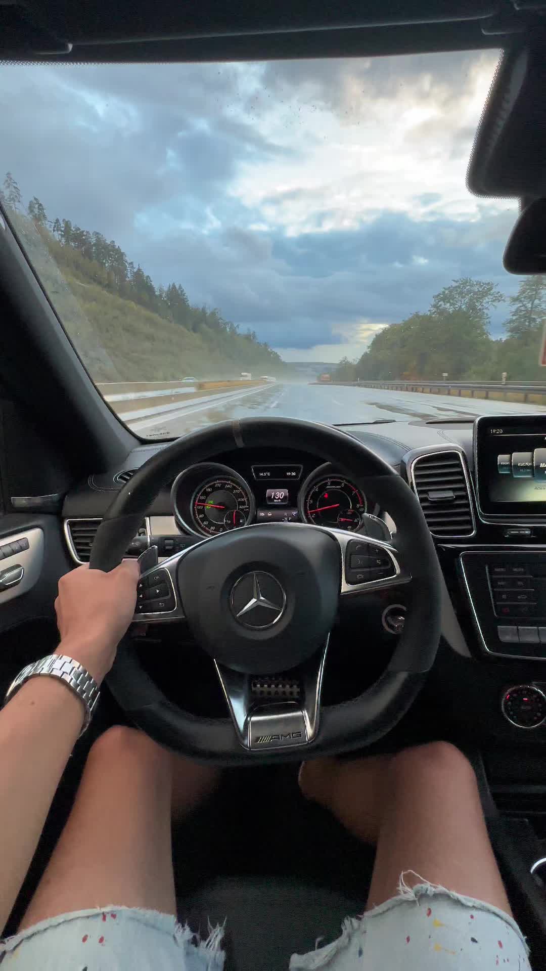 @IAVNI_63AMG
