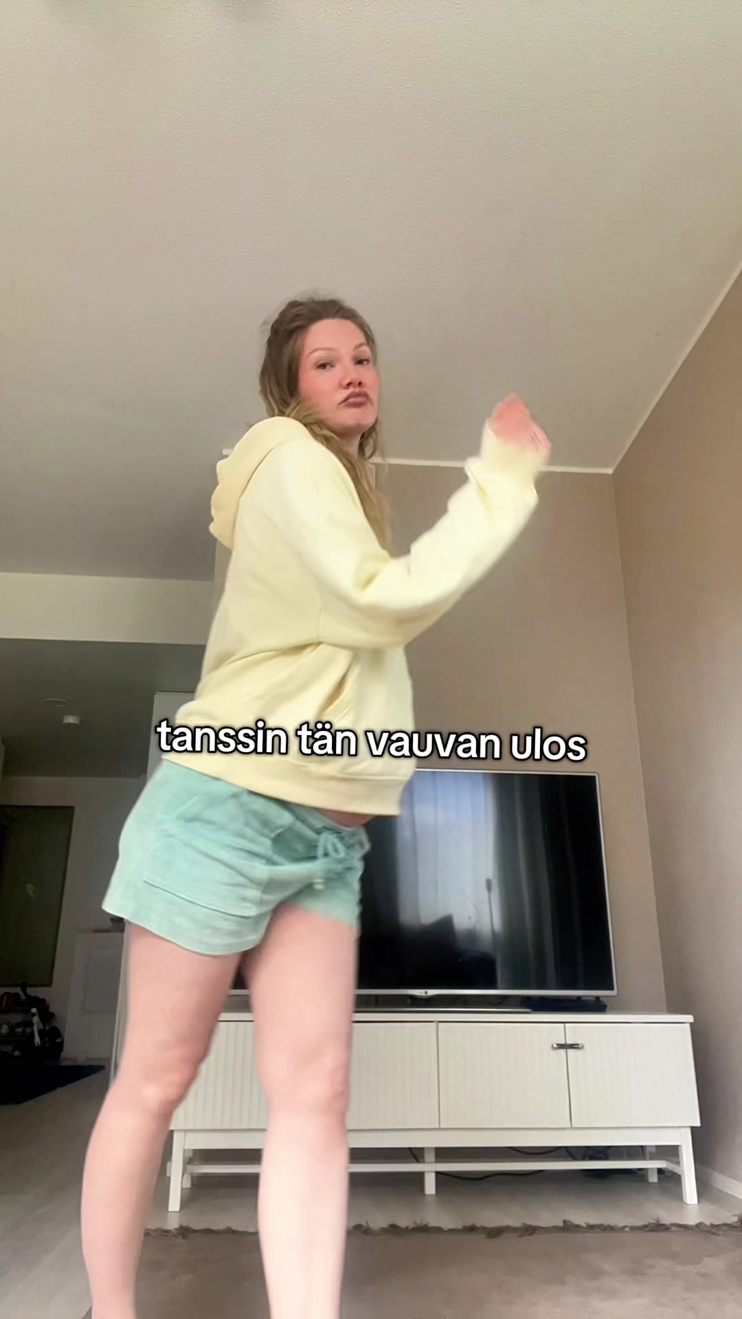 @Hely