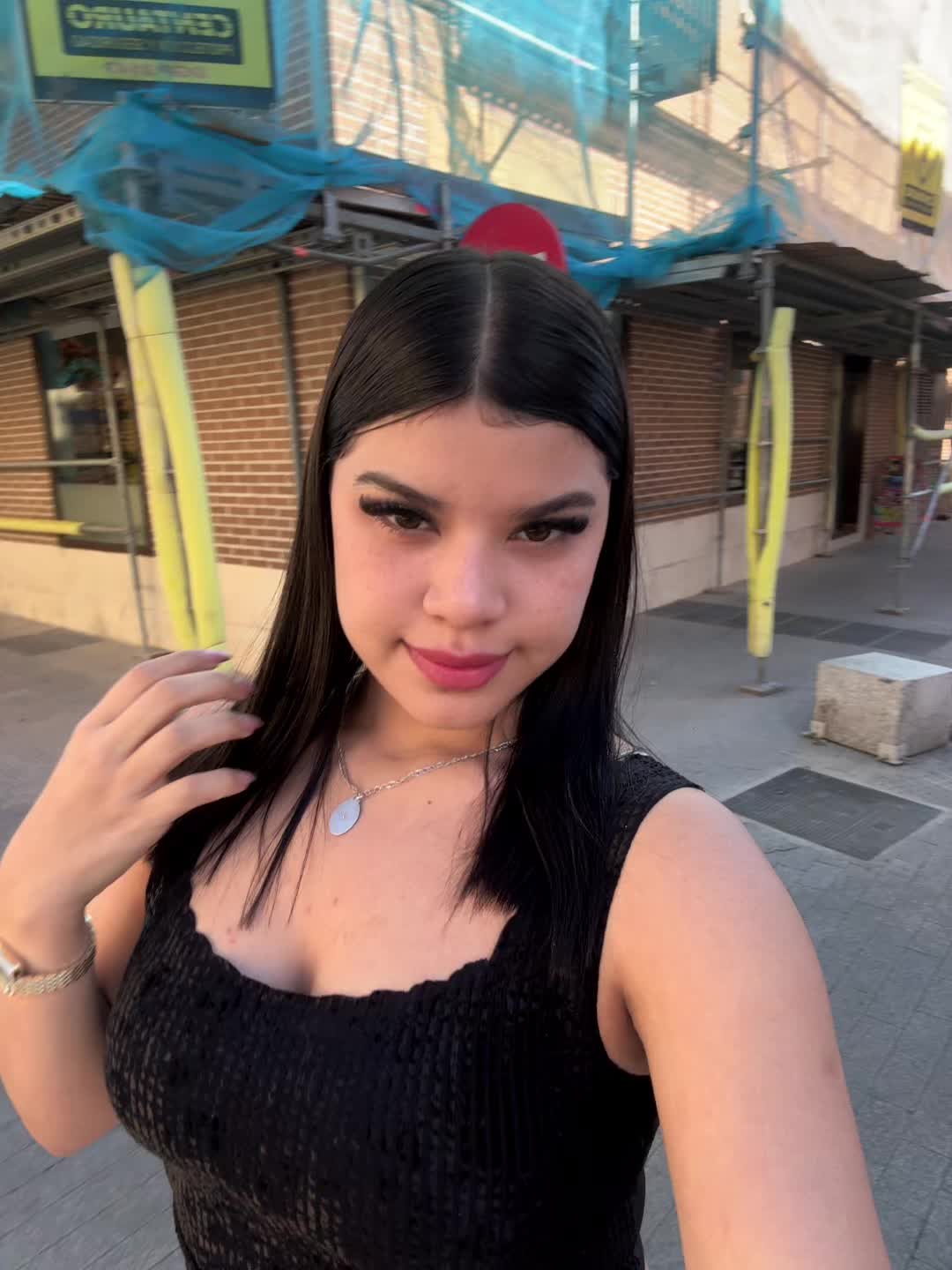 @Ori romero🤍✨