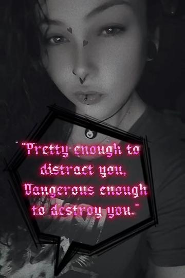 @𝓠𝓾𝓮𝓮𝓷 𝓕𝓐𝓕𝓞