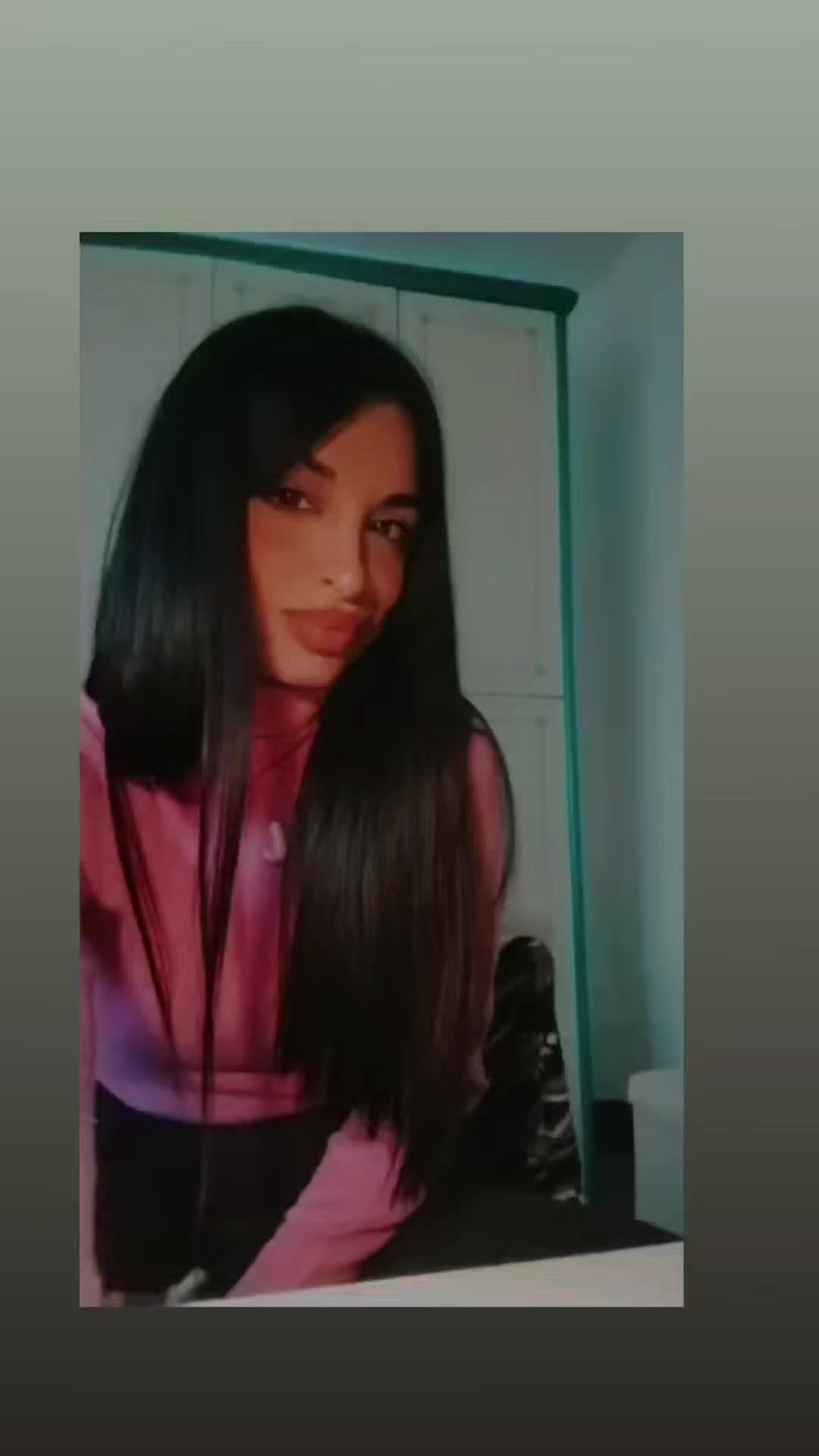 @lucycellamare945