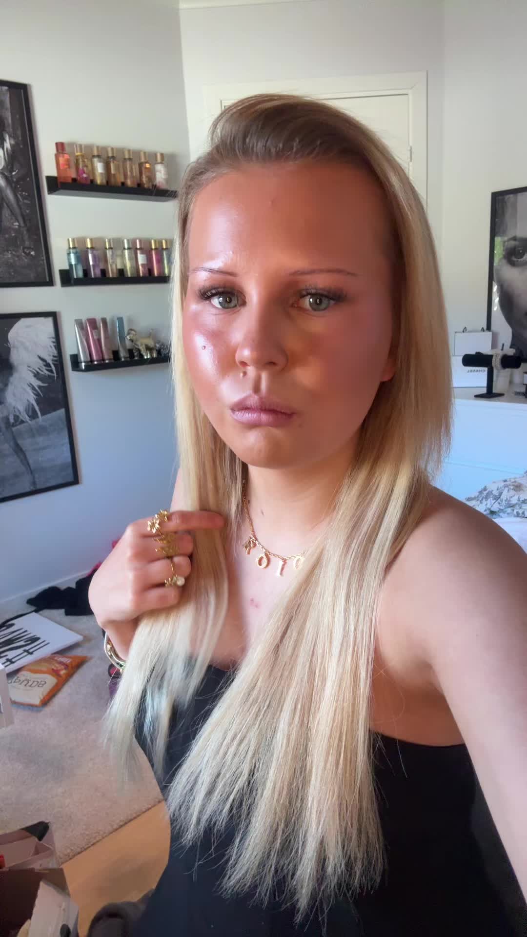 @Holly🛍️🥥🥂