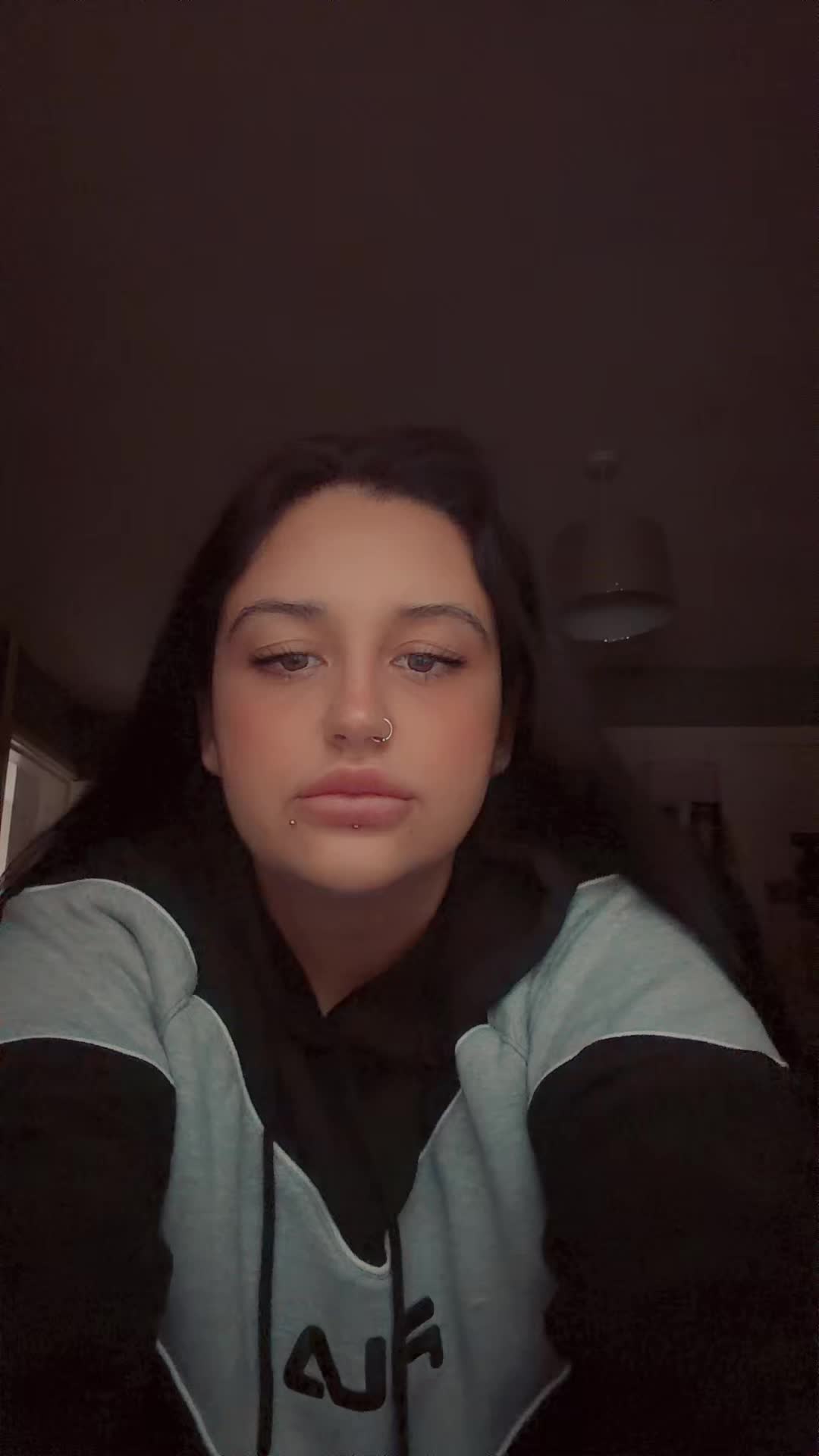 @LadyK🍒.