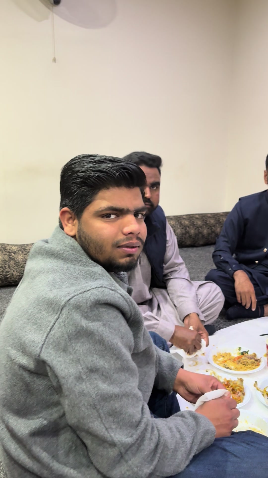 @Chaudharysab.!!