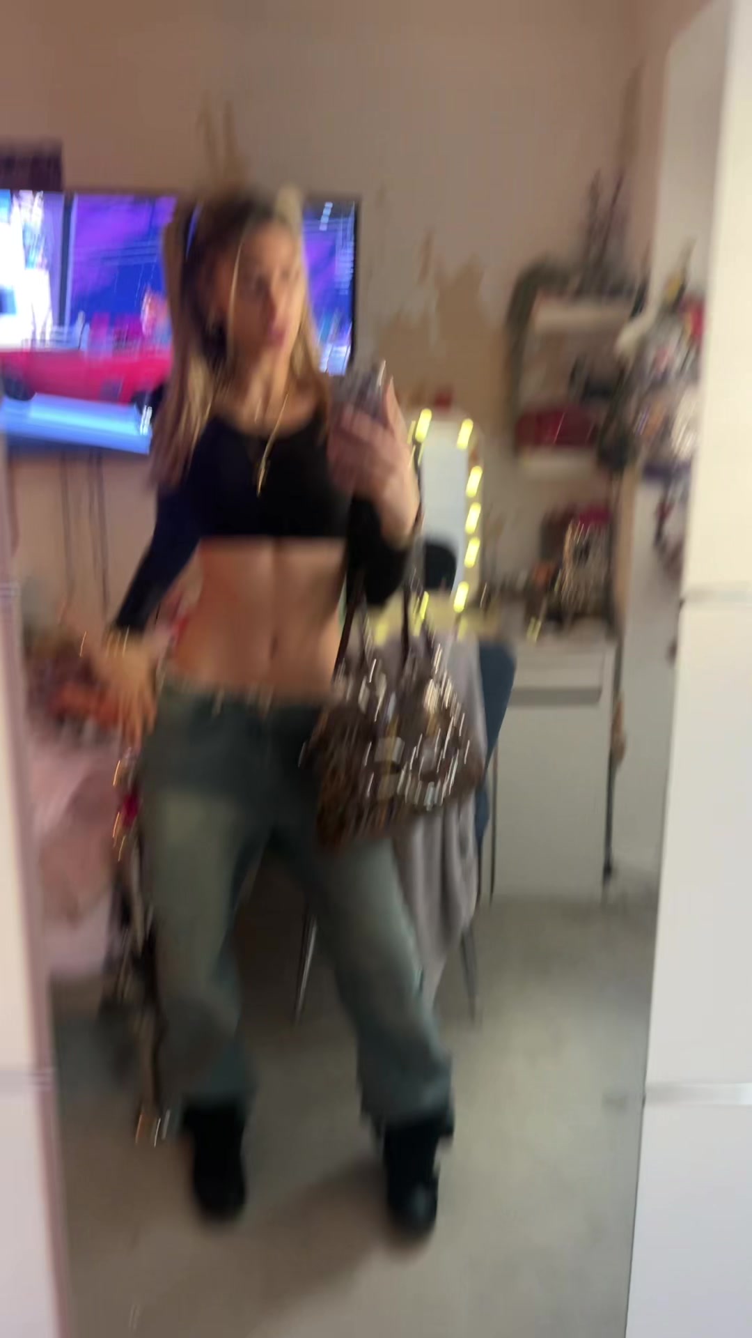 @mia🦦