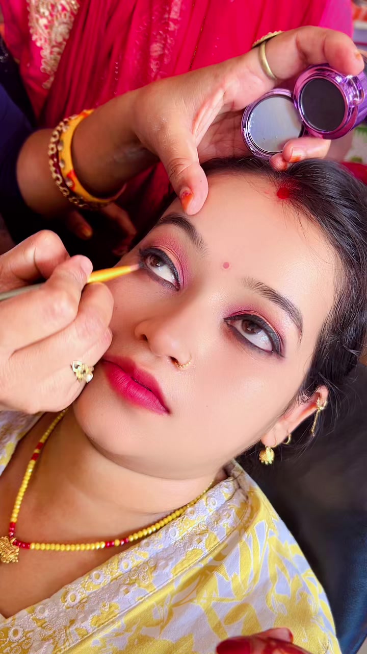 @Aarti Beauty parlour