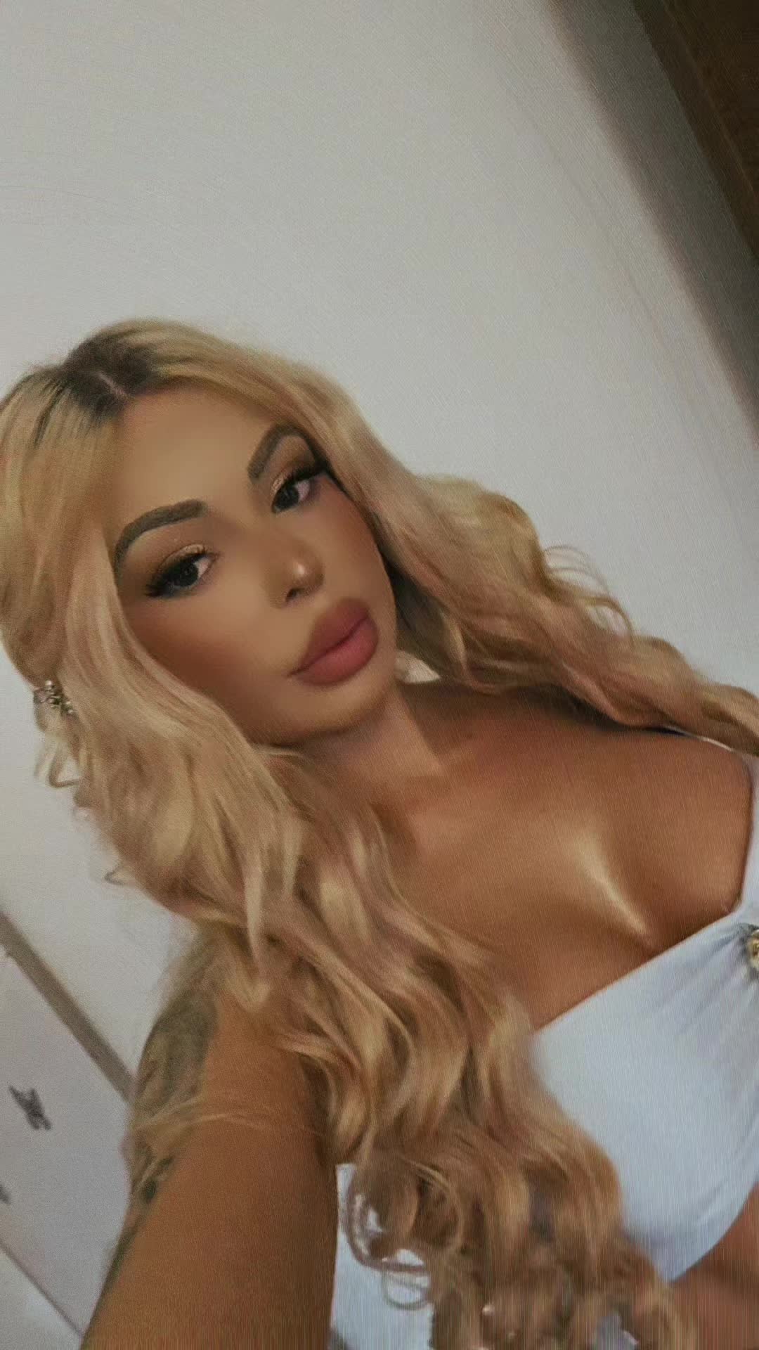 @Blonda97