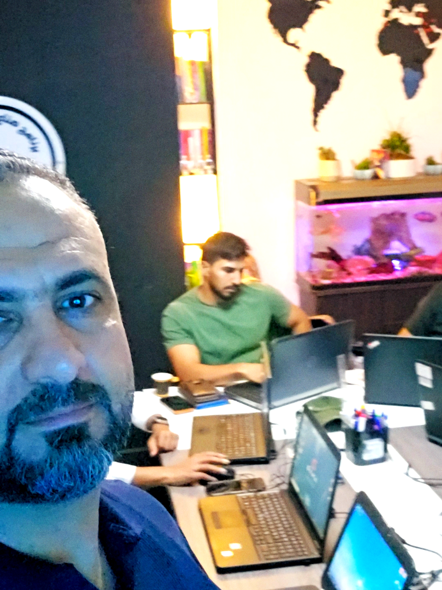 @حسان فالح | Hassan Falih
