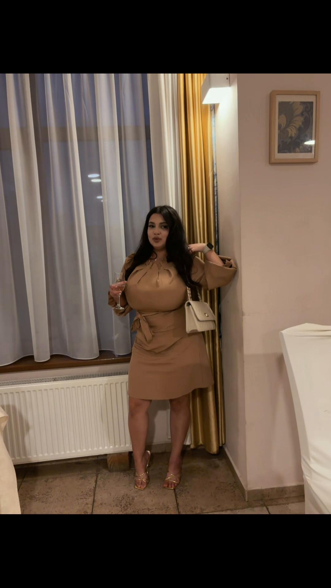 @Adriana Cristina