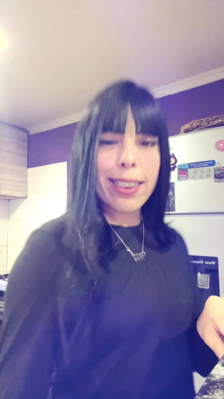 @melanytevezz
