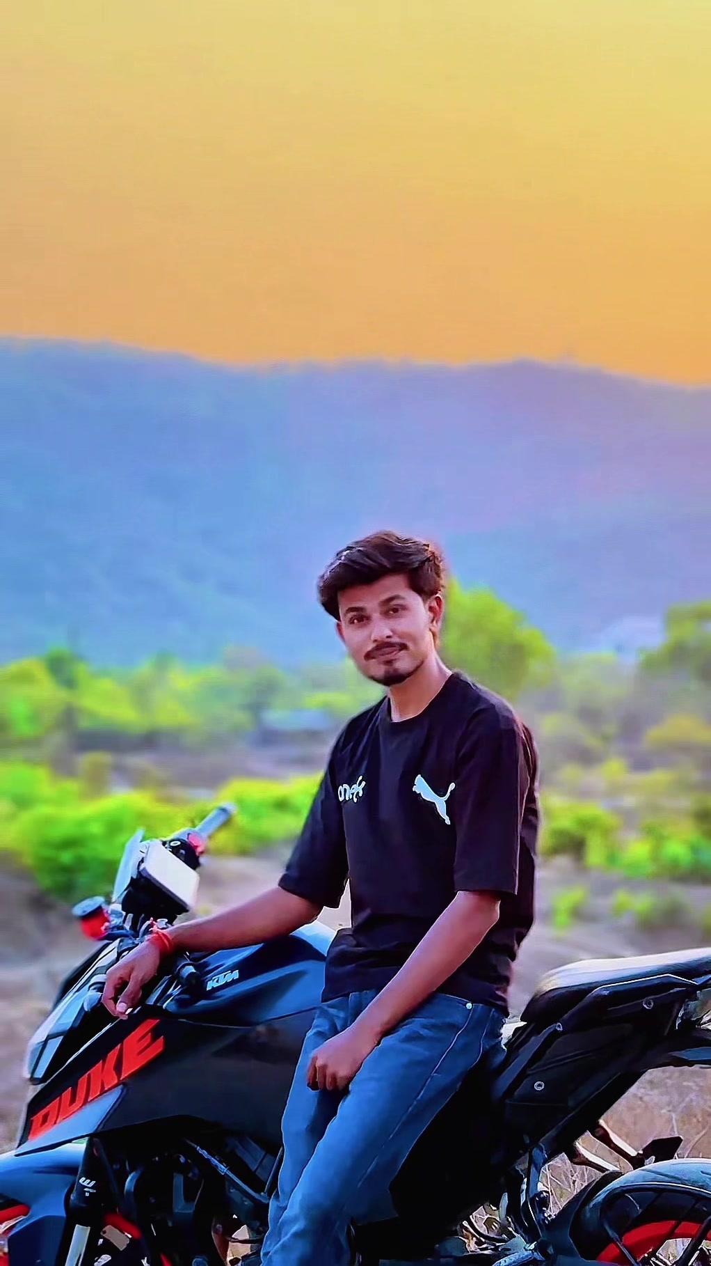 @सनातनी हिंदू 🚩