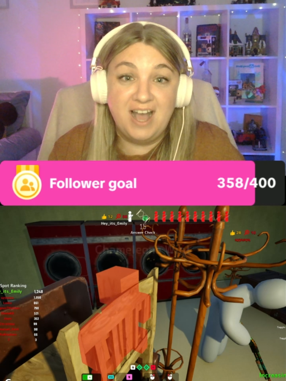@Hey_its_Emily