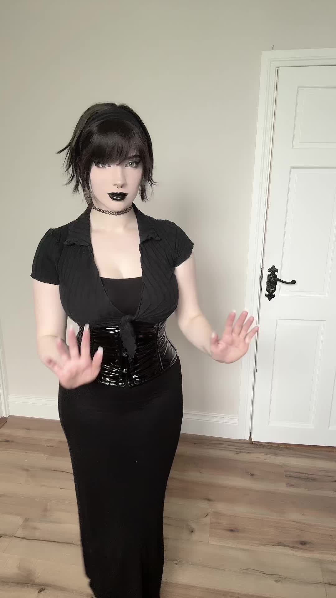 @cutiegothxo