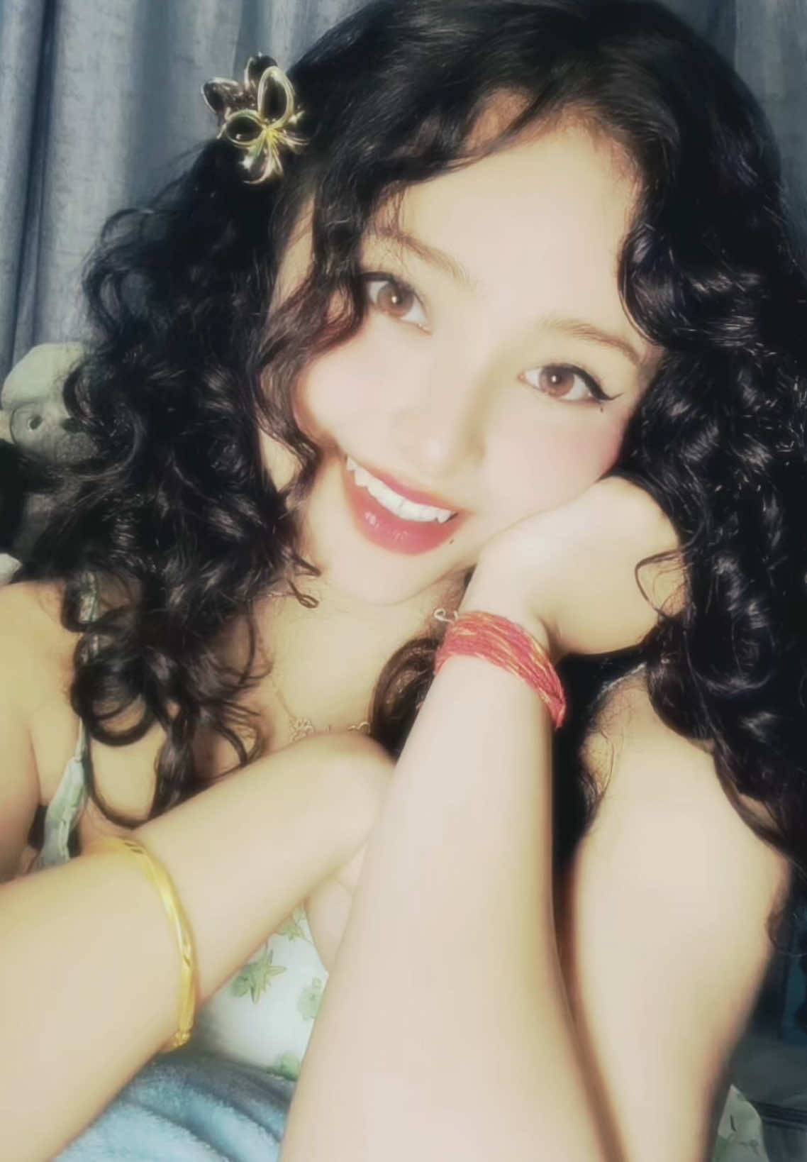 @🪬