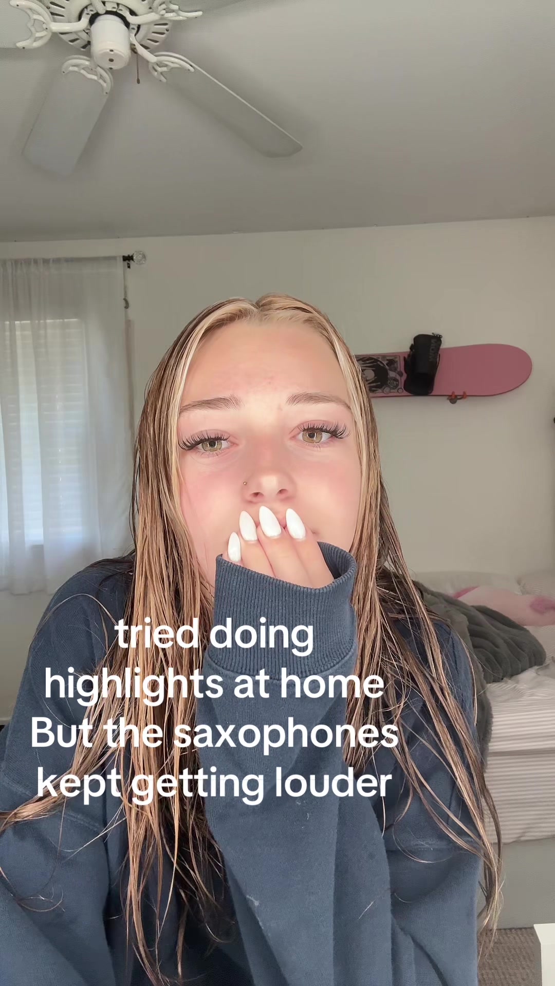 @🦄
