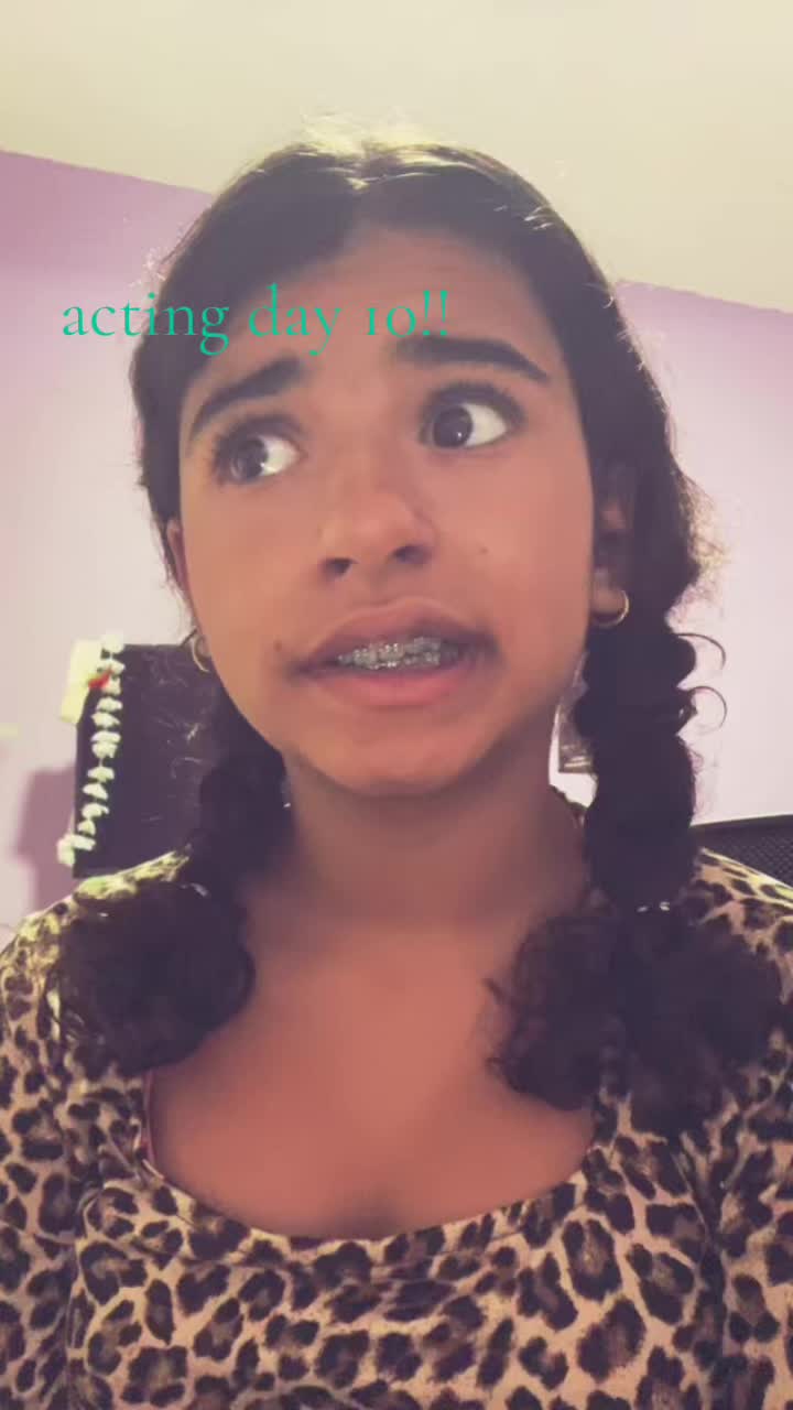 @Leia 🎭🎀